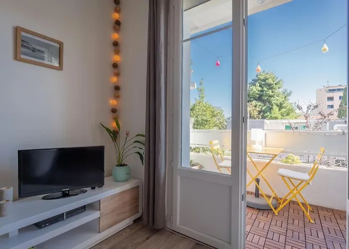 Le Vintage, Beau T3, Clim, Terrasse, Centre * Montpellier